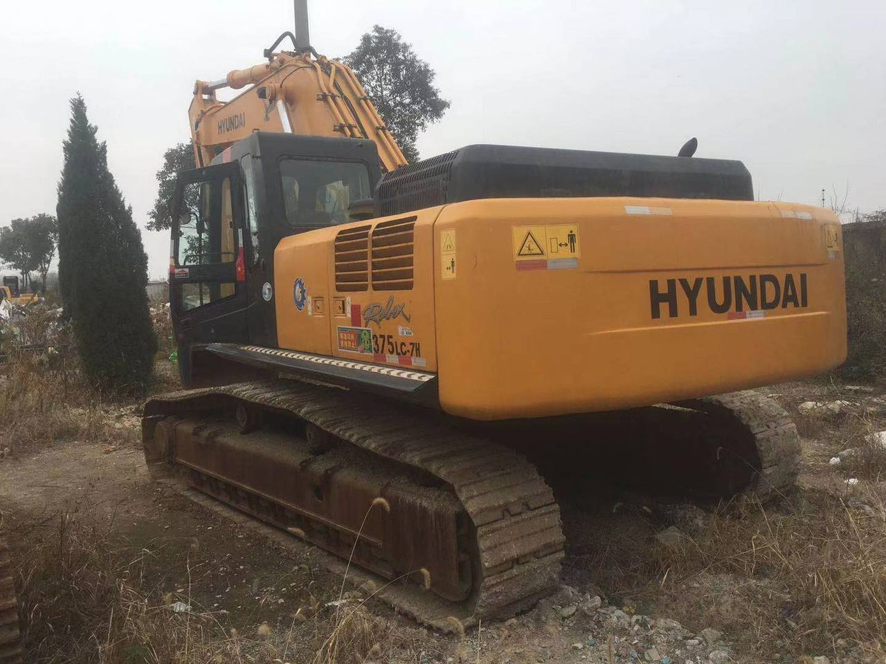 HYUNDAI R375LC-7H - Pelle sur pneus: photos 3 HYUNDAI R375LC-7H - Pelle sur pneus: photos 3