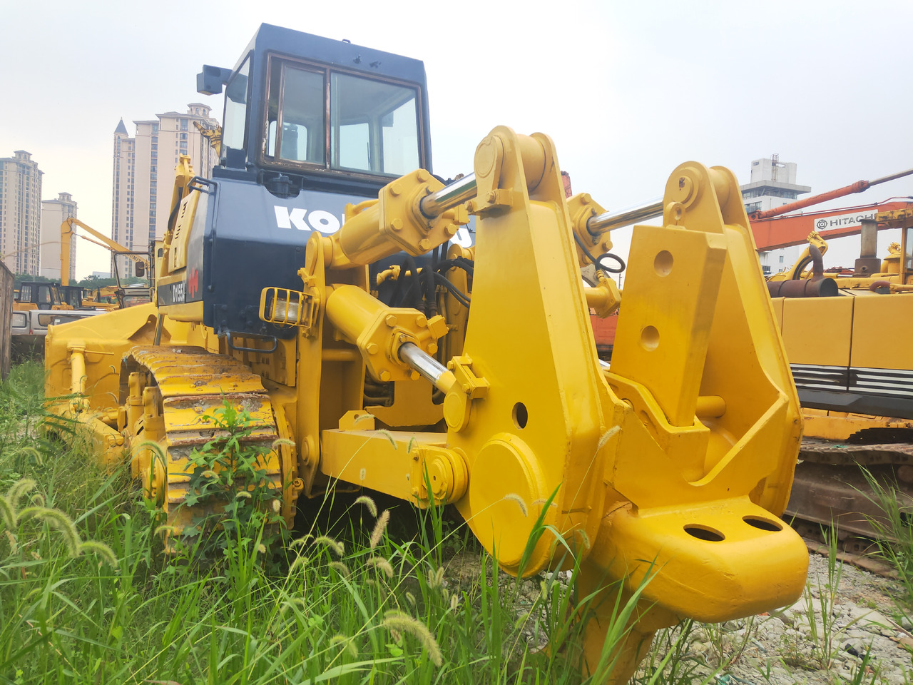 KOMATSU D155A-2 - Bulldozer: photos 5 KOMATSU D155A-2 - Bulldozer: photos 5
