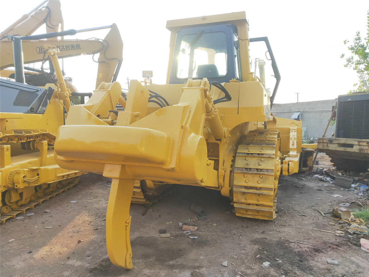 KOMATSU D155AX-5 - Bulldozer: photos 5 KOMATSU D155AX-5 - Bulldozer: photos 5