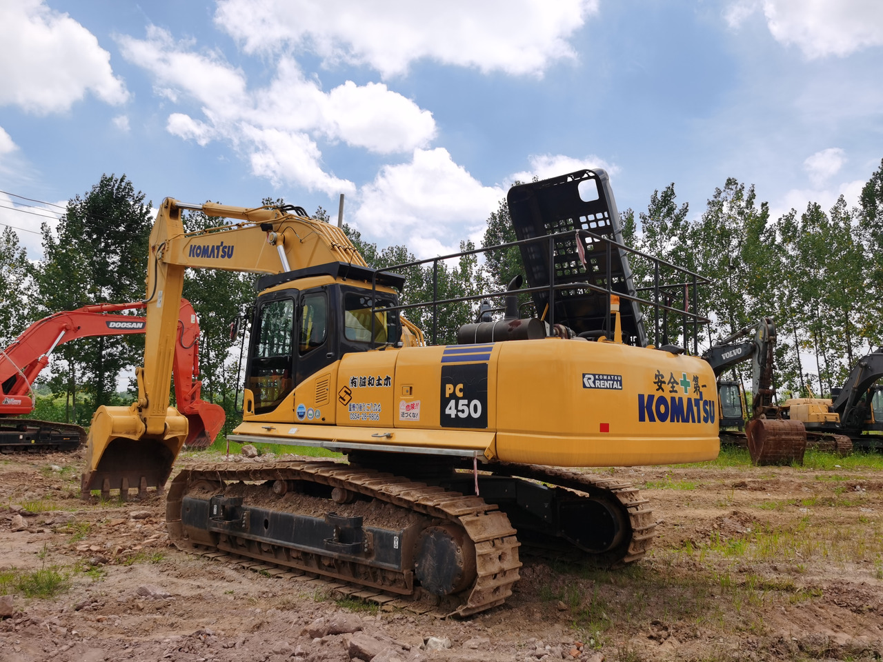 KOMATSU PC450-7 - Pelle sur chenille: photos 4 KOMATSU PC450-7 - Pelle sur chenille: photos 4