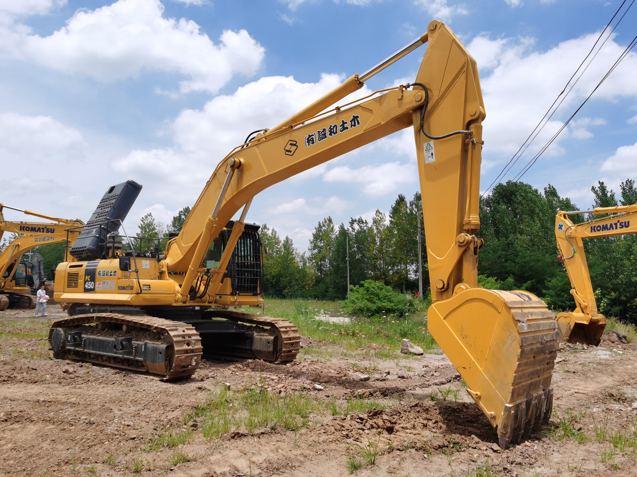 KOMATSU PC450-7 - Pelle sur chenille: photos 1 KOMATSU PC450-7 - Pelle sur chenille: photos 1