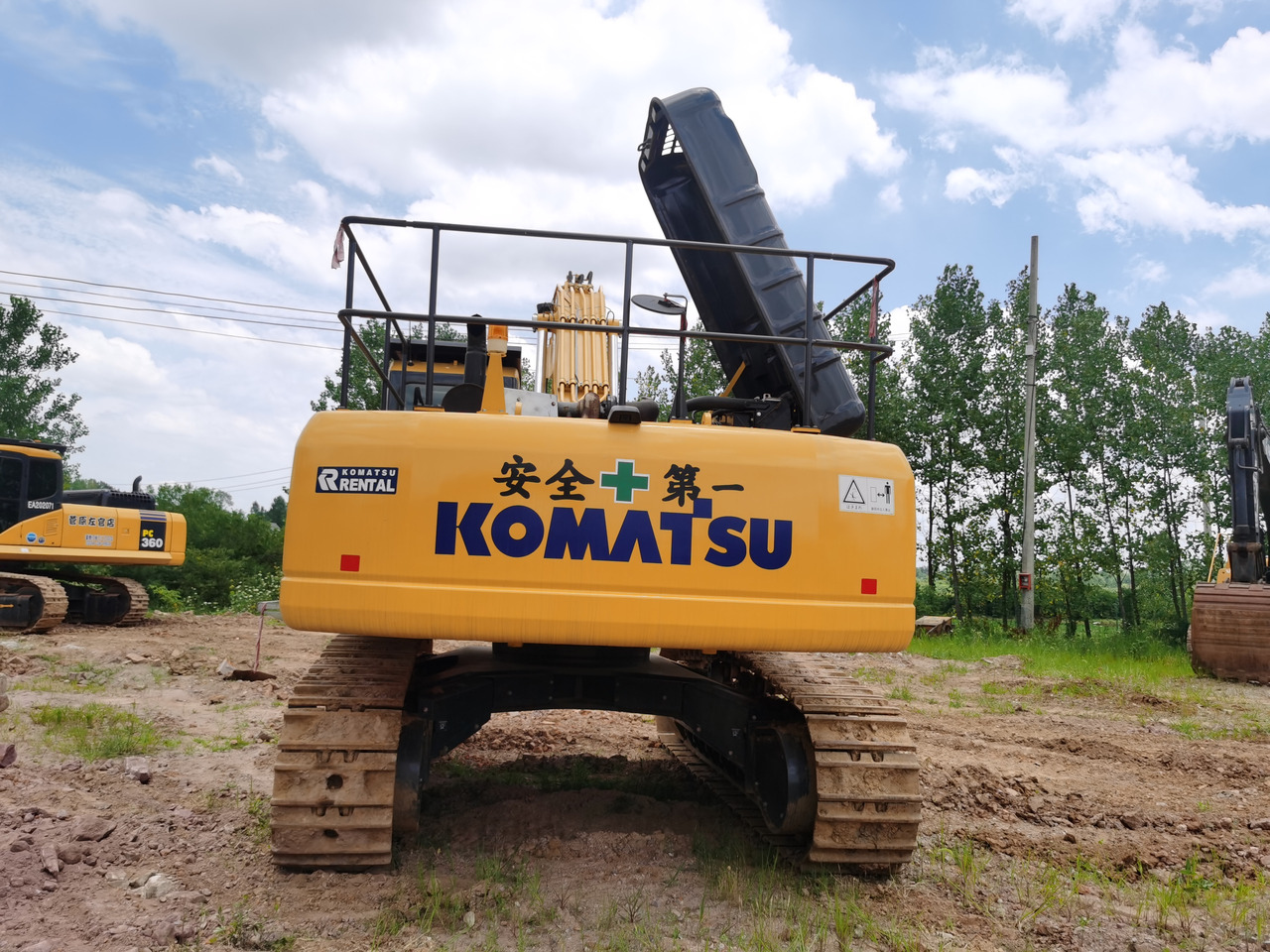 KOMATSU PC450-7 - Pelle sur chenille: photos 3 KOMATSU PC450-7 - Pelle sur chenille: photos 3