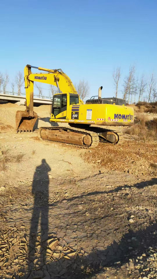 KOMATSU PC500 - Pelle sur chenille: photos 1 KOMATSU PC500 - Pelle sur chenille: photos 1