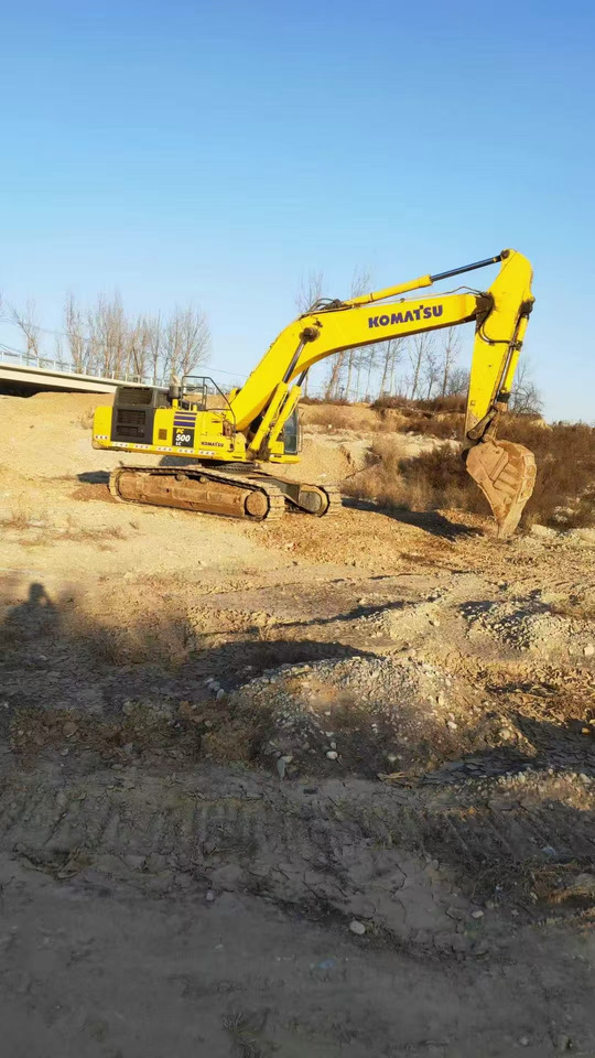 KOMATSU PC500 - Pelle sur chenille: photos 2 KOMATSU PC500 - Pelle sur chenille: photos 2
