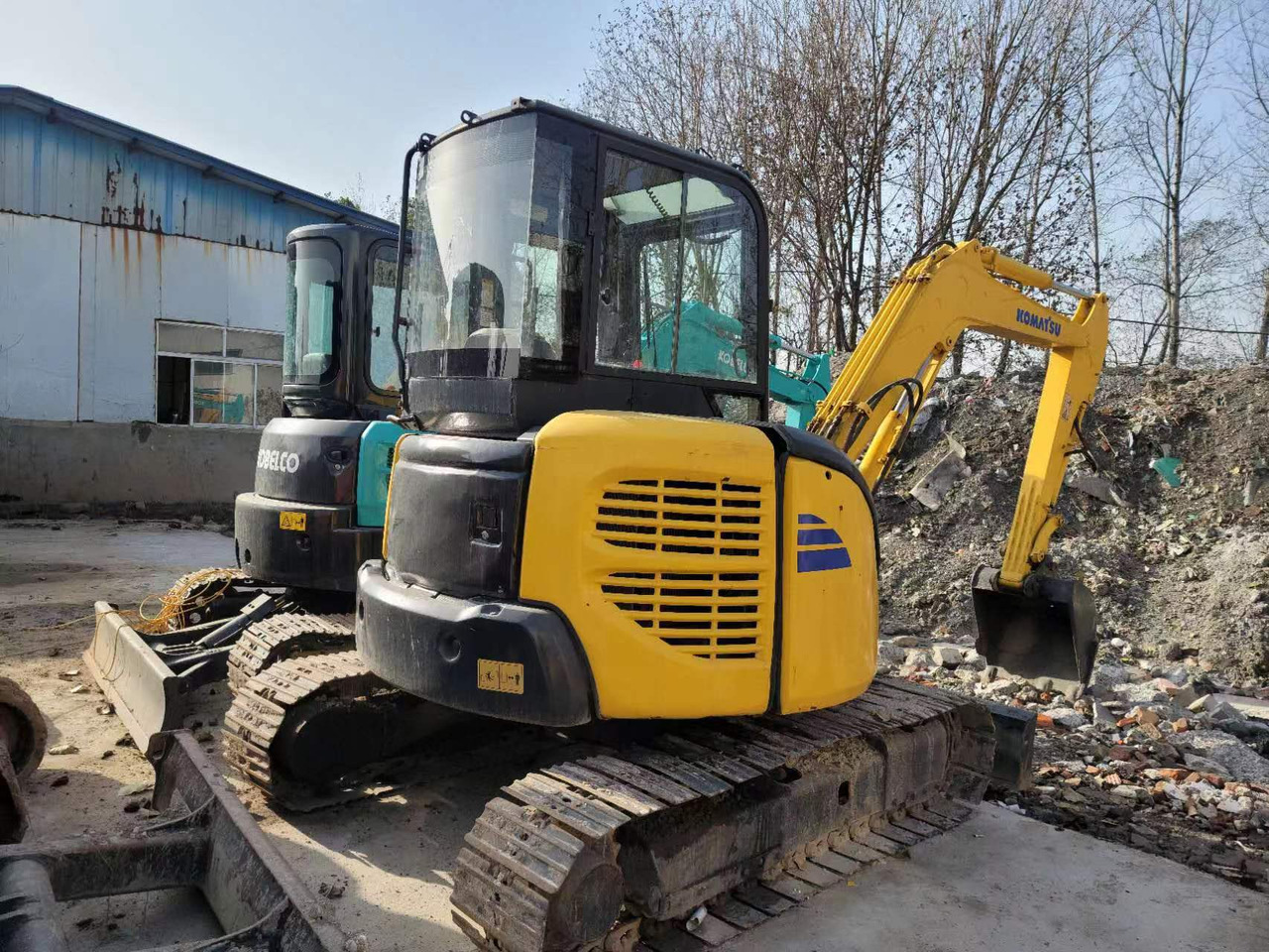 KOMATSU PC55EPA - Pelle sur chenille: photos 1 KOMATSU PC55EPA - Pelle sur chenille: photos 1