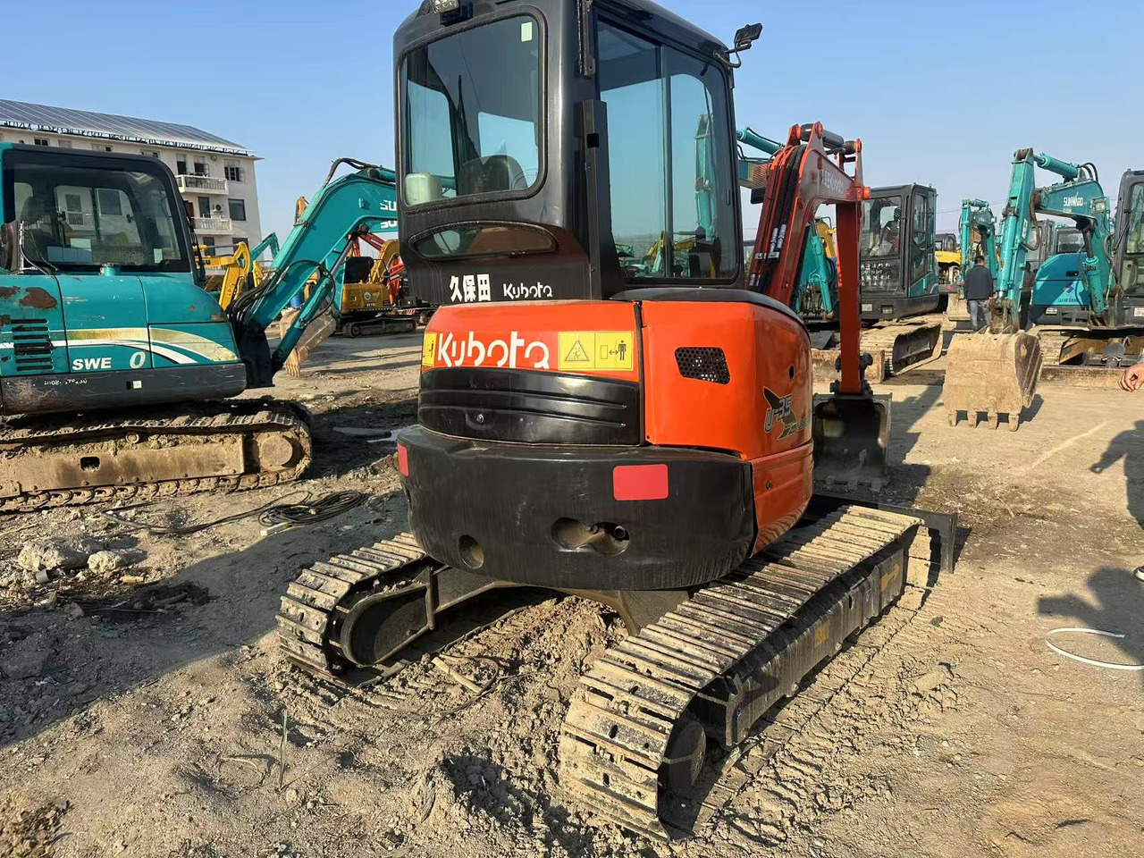KUBOTA U55-4 - Pelle sur chenille: photos 5 KUBOTA U55-4 - Pelle sur chenille: photos 5