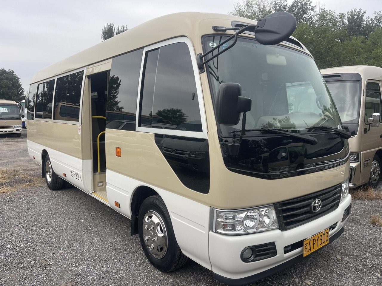 TOYOTA Coaster - Bus urbain: photos 5 TOYOTA Coaster - Bus urbain: photos 5