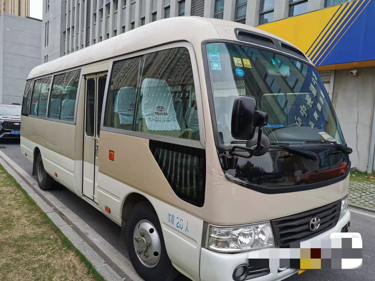 TOYOTA Coaster - Bus urbain: photos 4 TOYOTA Coaster - Bus urbain: photos 4