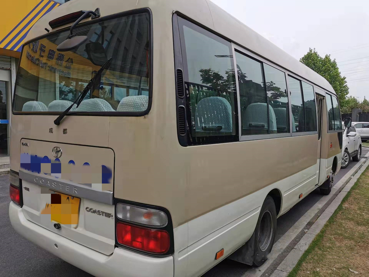 TOYOTA Coaster - Bus urbain: photos 3 TOYOTA Coaster - Bus urbain: photos 3