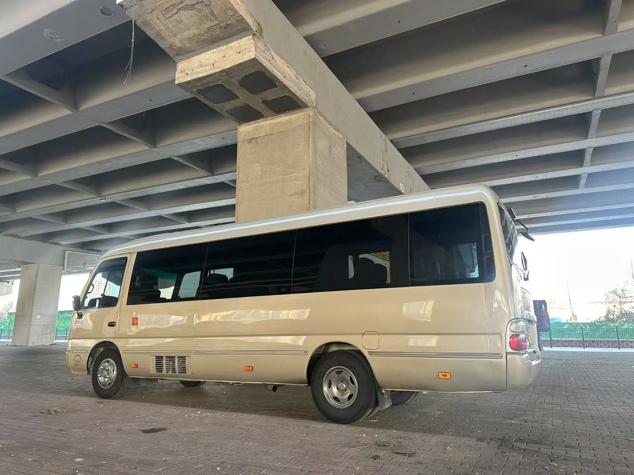 TOYOTA Coaster - Bus urbain: photos 3 TOYOTA Coaster - Bus urbain: photos 3
