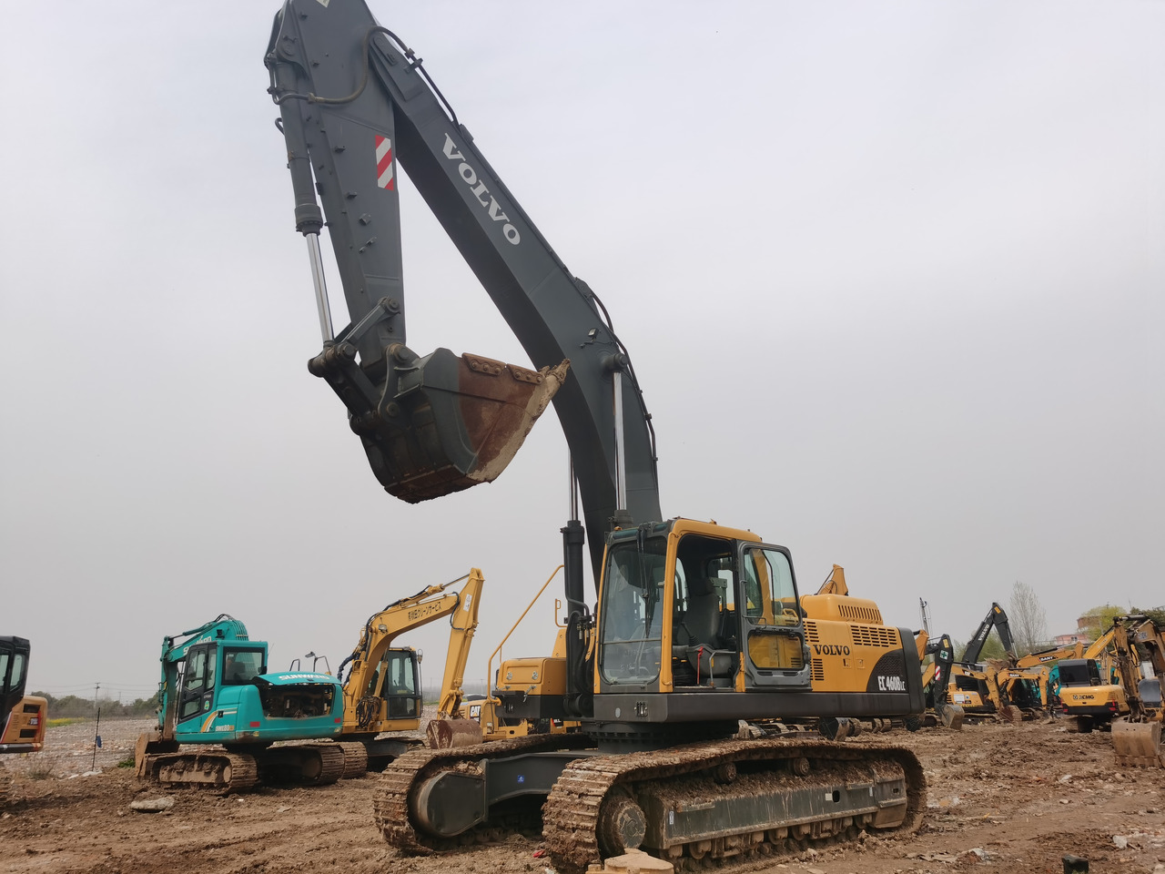 VOLVO EC 460BLC - Pelle sur chenille: photos 3 VOLVO EC 460BLC - Pelle sur chenille: photos 3