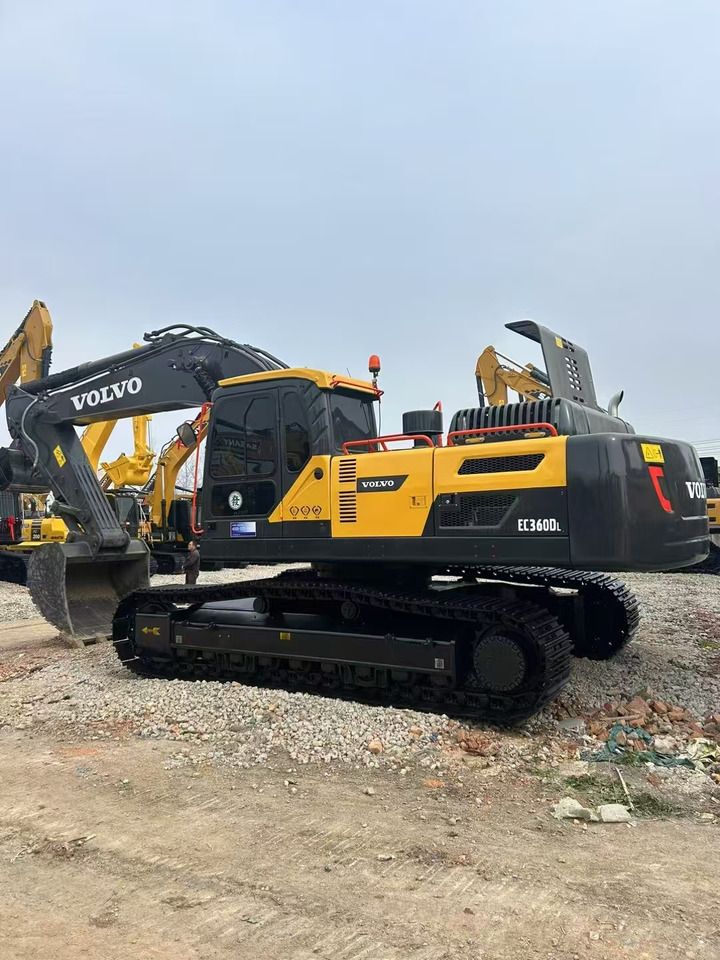 VOLVO EC360D - Pelle sur chenille: photos 2 VOLVO EC360D - Pelle sur chenille: photos 2