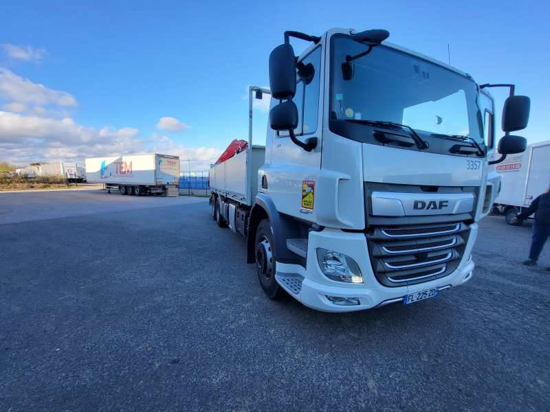 Camion Porteur CAMION GRUE 26 TONNES 410 CV 6X4 - Camion plateau, Camion grue: photos 4 Camion Porteur CAMION GRUE 26 TONNES 410 CV 6X4 - Camion plateau, Camion grue: photos 4