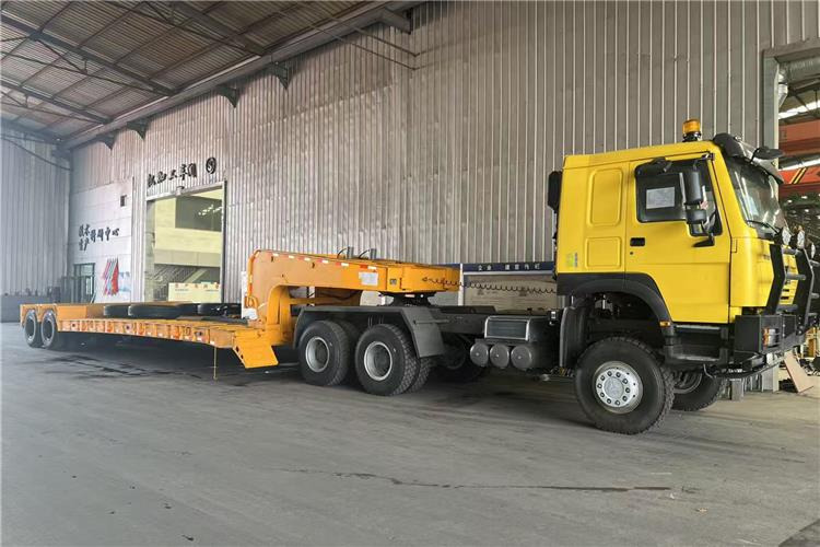 TITAN 2 Axle Detachable Gooseneck Trailer for Sale In Jamaica - Semi-remorque surbaissé: photos 2 TITAN 2 Axle Detachable Gooseneck Trailer for Sale In Jamaica - Semi-remorque surbaissé: photos 2