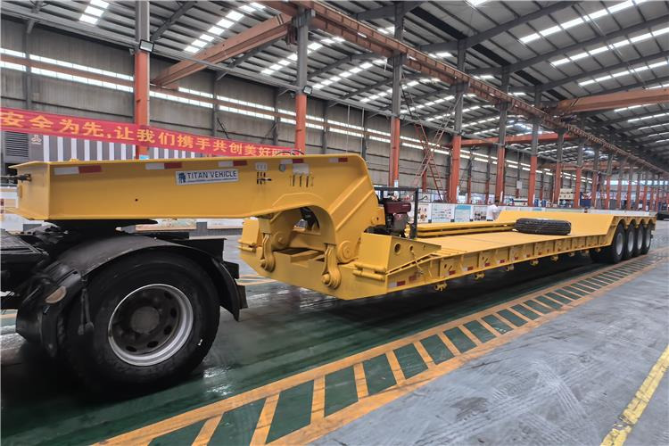 TITAN 4 Axle 100 Ton Removable Gooseneck Trailer for Sale in PNG - Semi-remorque surbaissé: photos 1 TITAN 4 Axle 100 Ton Removable Gooseneck Trailer for Sale in PNG - Semi-remorque surbaissé: photos 1