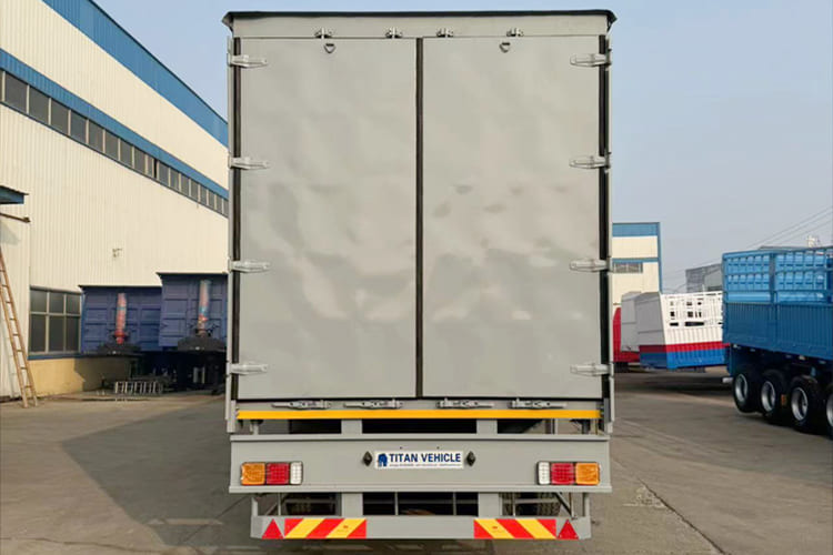 TITAN Curtain Trailer for Sale in Tanzania - Semi-remorque rideaux coulissants: photos 4 TITAN Curtain Trailer for Sale in Tanzania - Semi-remorque rideaux coulissants: photos 4