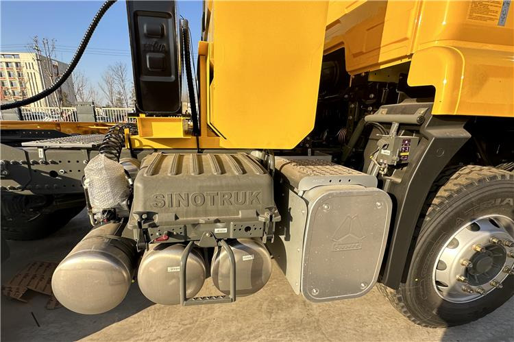 Tracteur routier neuf SINOTRUK Howo New Model 371 HP Truck Head for Sale In Zambia: photos 6