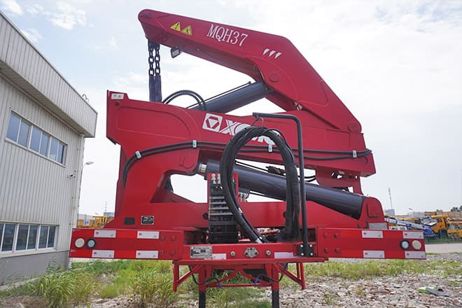 XCMG 20Ft 40Ft Container Side Loader for Sale in Guyana - Semi-remorque porte-conteneur/ Caisse mobile: photos 2 XCMG 20Ft 40Ft Container Side Loader for Sale in Guyana - Semi-remorque porte-conteneur/ Caisse mobile: photos 2