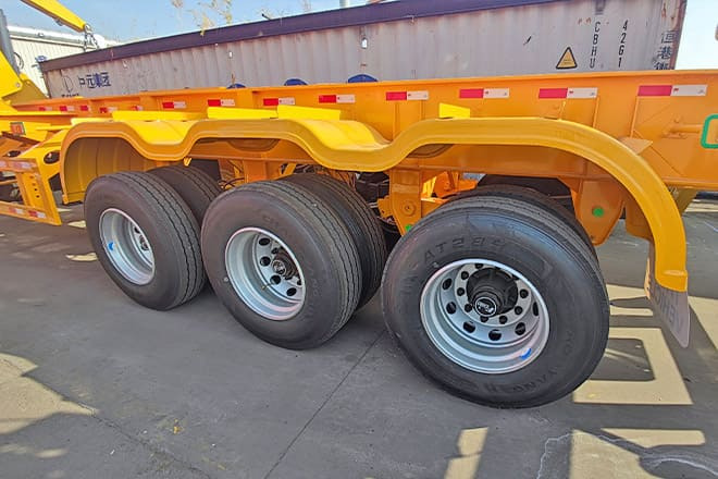 XCMG 40T Container Side Lift Trailer for Sale in Nigeria - Semi-remorque porte-conteneur/ Caisse mobile: photos 4 XCMG 40T Container Side Lift Trailer for Sale in Nigeria - Semi-remorque porte-conteneur/ Caisse mobile: photos 4