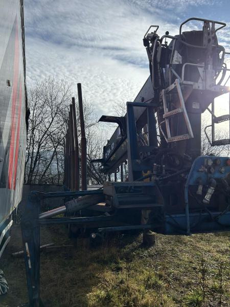 Diebolt grue avec grappin rotatif - Semi-remorque grumier: photos 2 Diebolt grue avec grappin rotatif - Semi-remorque grumier: photos 2
