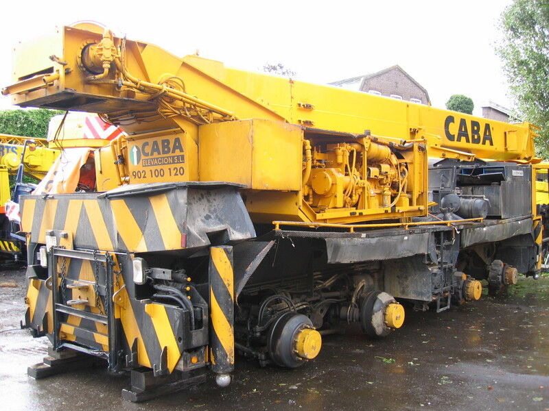 Liebherr LTM 1060 for parts - Grue mobile: photos 2 Liebherr LTM 1060 for parts - Grue mobile: photos 2