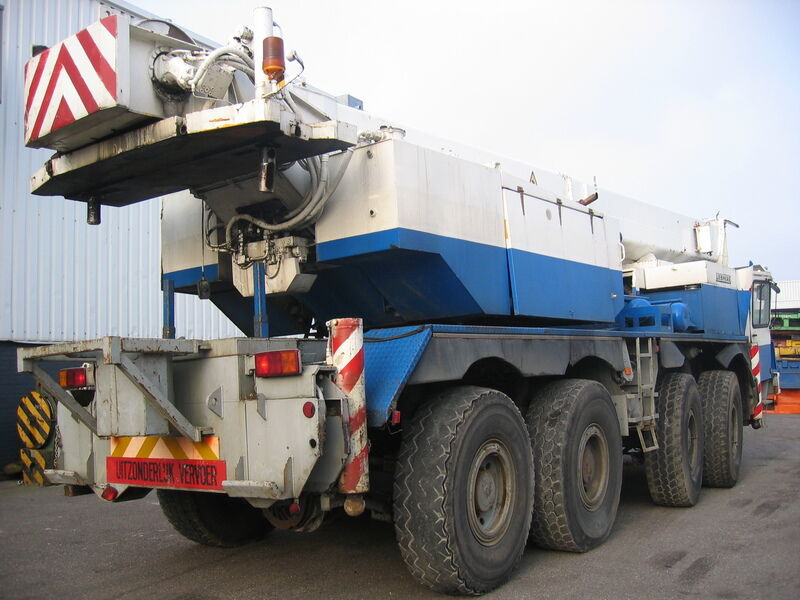 Liebherr LTM 1060`for parts - Grue mobile: photos 2 Liebherr LTM 1060`for parts - Grue mobile: photos 2