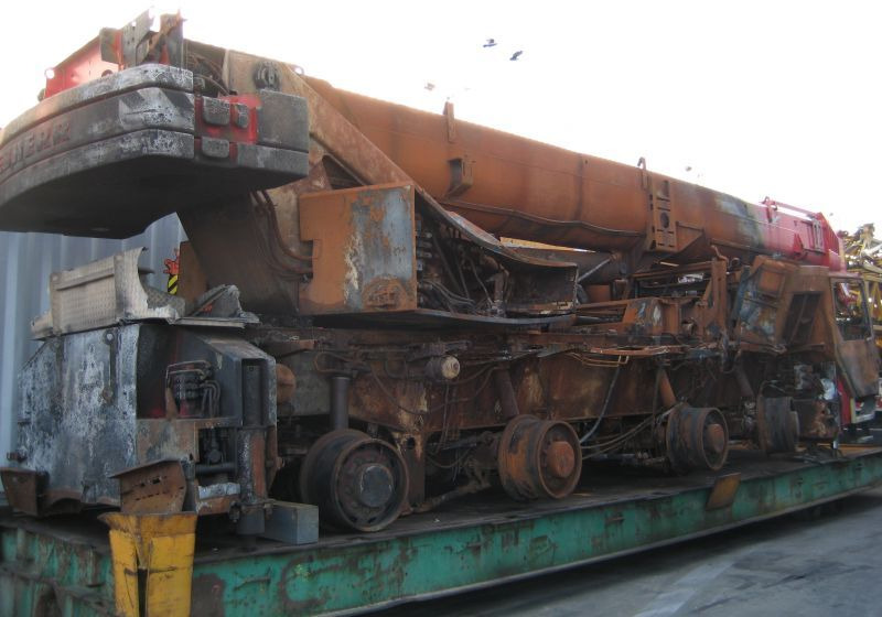 Liebherr LTM 1080-1 for parts - Grue mobile: photos 2 Liebherr LTM 1080-1 for parts - Grue mobile: photos 2