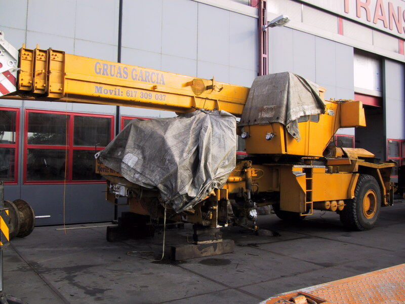 Tadano Faun RTF 30 for parts - Grue mobile: photos 1 Tadano Faun RTF 30 for parts - Grue mobile: photos 1
