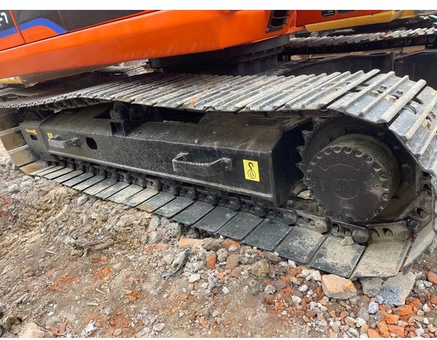 2023 Doosan DH150 - Pelle sur chenille: photos 2 2023 Doosan DH150 - Pelle sur chenille: photos 2
