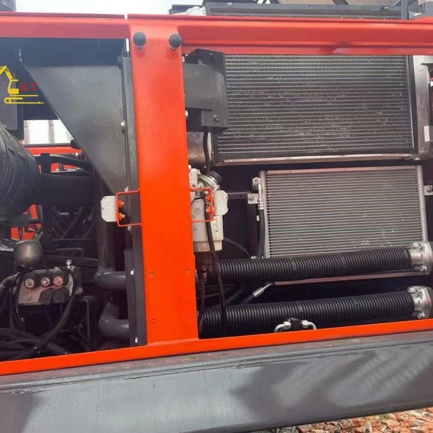 Pelle sur chenille 2023 Doosan DX300: photos 16