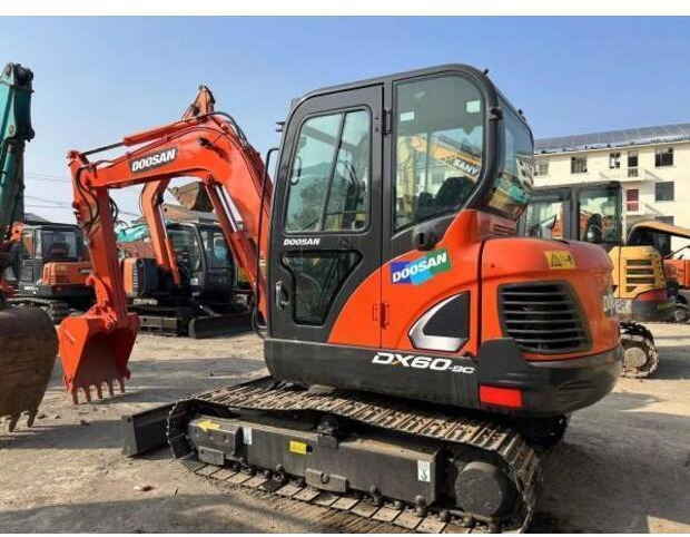 2023 Doosan DX60-9 - Pelle sur chenille: photos 5 2023 Doosan DX60-9 - Pelle sur chenille: photos 5
