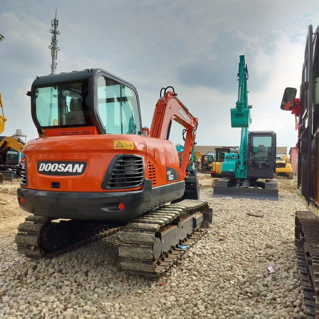 2023 Doosan DX60-9C - Pelle sur chenille: photos 3 2023 Doosan DX60-9C - Pelle sur chenille: photos 3