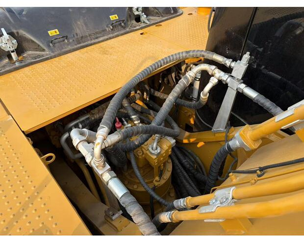 2024 Caterpillar 325 - Pelle sur chenille: photos 4 2024 Caterpillar 325 - Pelle sur chenille: photos 4
