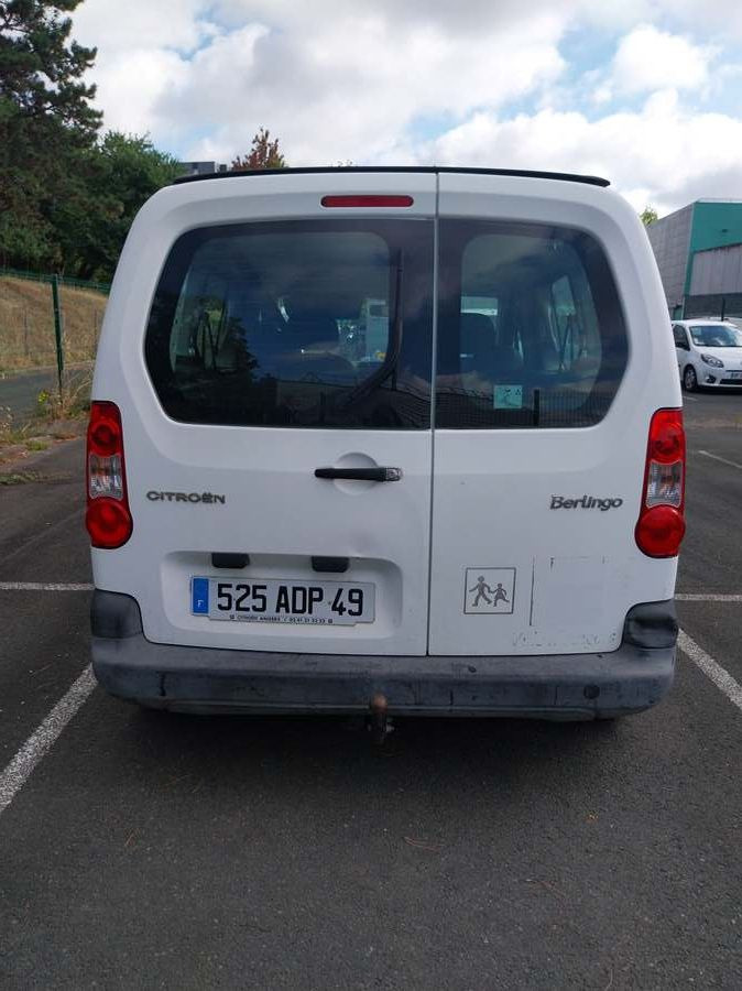 Citroën Berlingo PH2 GPL 5 Places. Contrôle technique défavo - Utilitaire double cabine: photos 2 Citroën Berlingo PH2 GPL 5 Places. Contrôle technique défavo - Utilitaire double cabine: photos 2