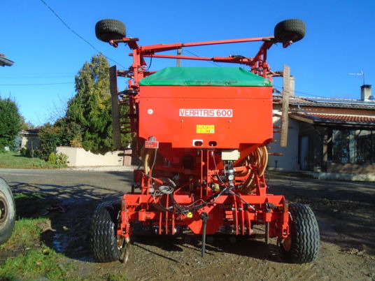 Gaspardo ts primavera - Combiné de semis: photos 2 Gaspardo ts primavera - Combiné de semis: photos 2