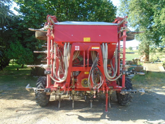 Kverneland ts evo 5000 - Combiné de semis: photos 1 Kverneland ts evo 5000 - Combiné de semis: photos 1
