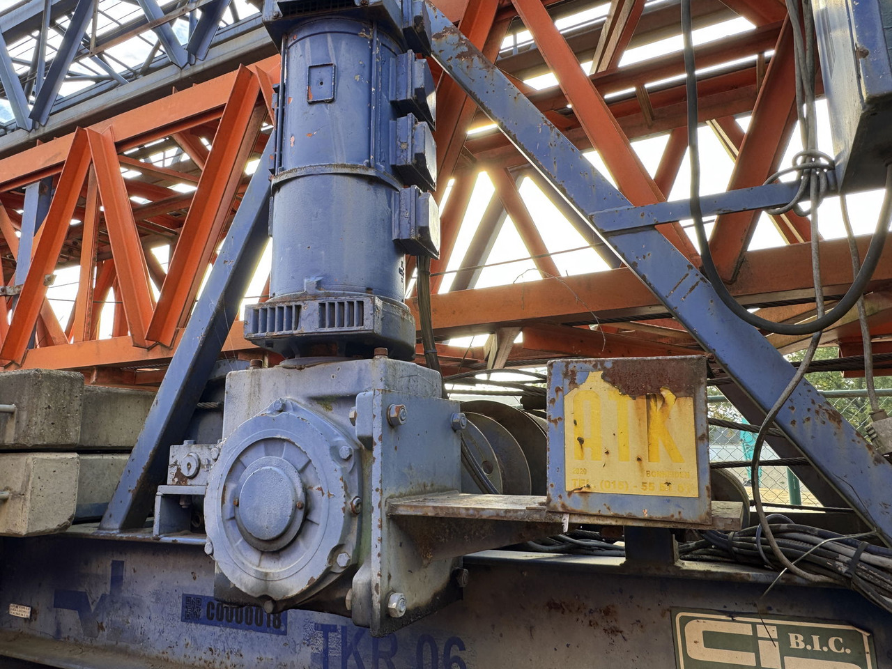 Grue à montage rapide Arcomet T 33 C: photos 18 Grue à montage rapide Arcomet T 33 C: photos 18