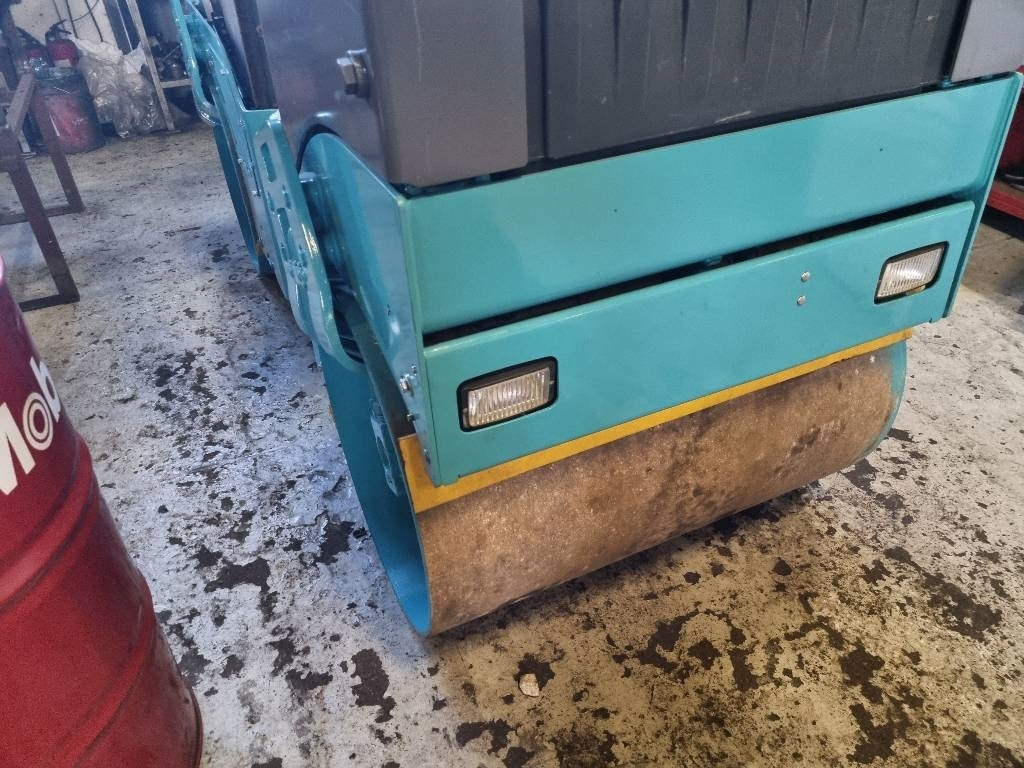 Bomag BW 100 AD-4 - Rouleau compresseur: photos 2 Bomag BW 100 AD-4 - Rouleau compresseur: photos 2