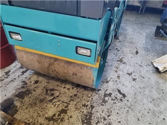 Bomag BW 100 AD-4 - Rouleau compresseur: photos 1 Bomag BW 100 AD-4 - Rouleau compresseur: photos 1