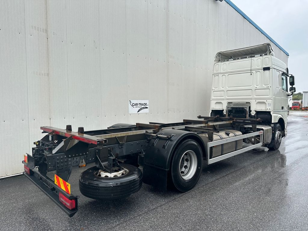 DAF XF 460 SpaceCab Retarder TÜV neu - Camion porte-conteneur/ Caisse mobile: photos 3 DAF XF 460 SpaceCab Retarder TÜV neu - Camion porte-conteneur/ Caisse mobile: photos 3