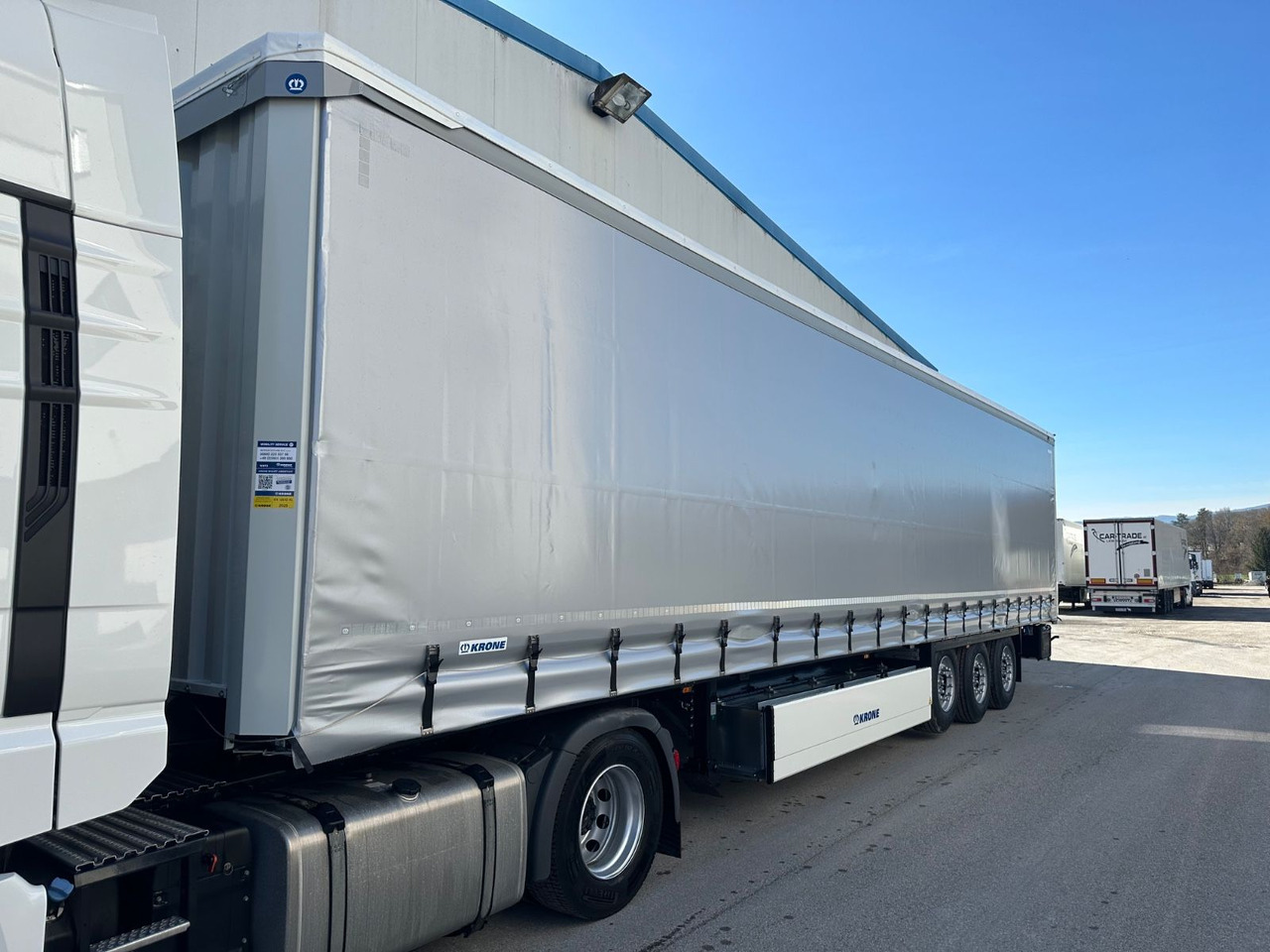 Krone SDP27 Lift/Pal-Kast/Alulatten Krone SDP27 Lift/Pal-Kast/Alulatten 5STK - Semi-remorque rideaux coulissants: photos 1 Krone SDP27 Lift/Pal-Kast/Alulatten Krone SDP27 Lift/Pal-Kast/Alulatten 5STK - Semi-remorque rideaux coulissants: photos 1