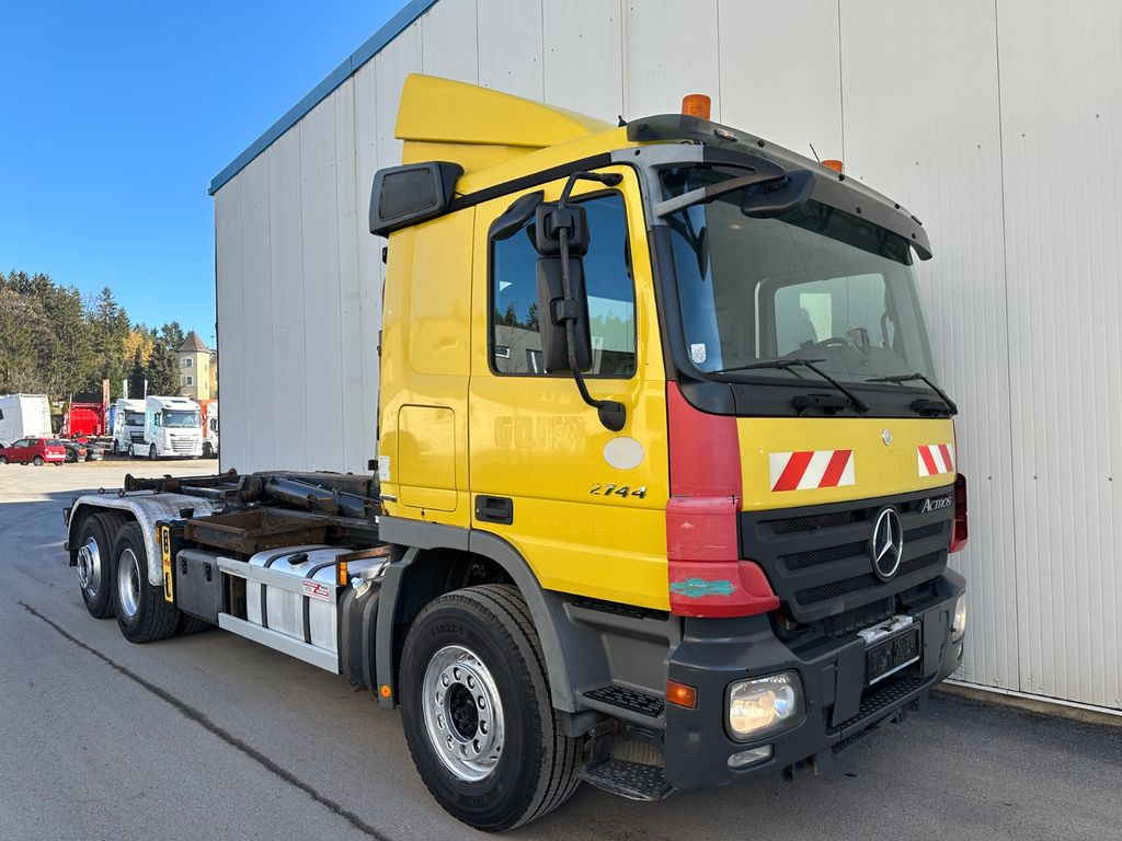 Mercedes-Benz Actros 2744 EEV 3 Pedale Retarder 20T Hacken - Camion ampliroll: photos 2 Mercedes-Benz Actros 2744 EEV 3 Pedale Retarder 20T Hacken - Camion ampliroll: photos 2