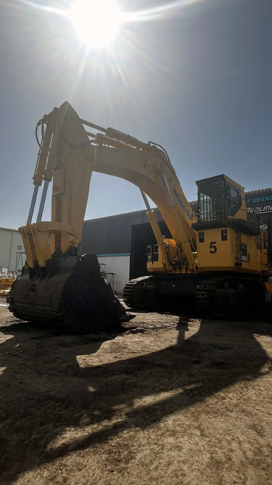 KOMATSU PC2000-8 - Pelle sur chenille: photos 3 KOMATSU PC2000-8 - Pelle sur chenille: photos 3