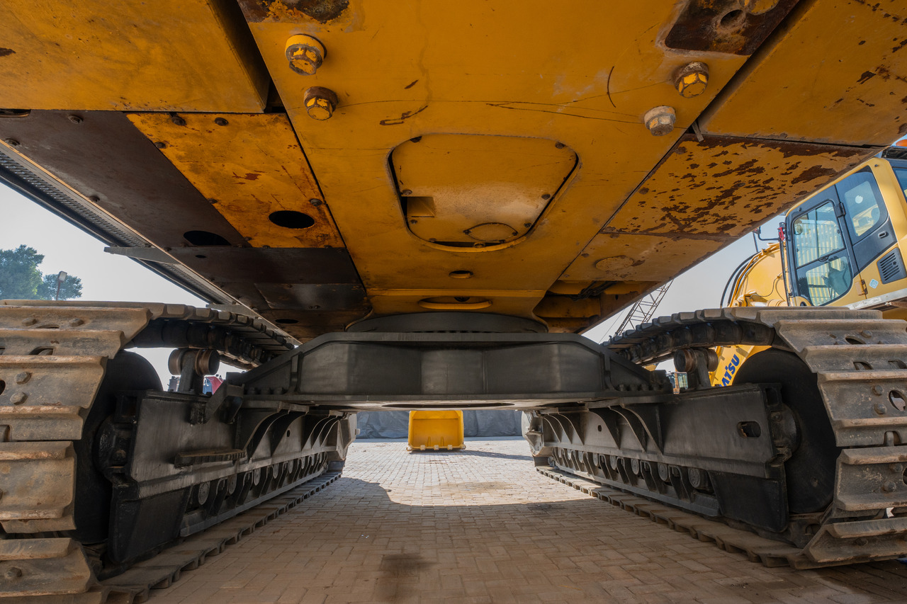 KOMATSU PC850-8R1 - Pelle sur chenille: photos 4 KOMATSU PC850-8R1 - Pelle sur chenille: photos 4