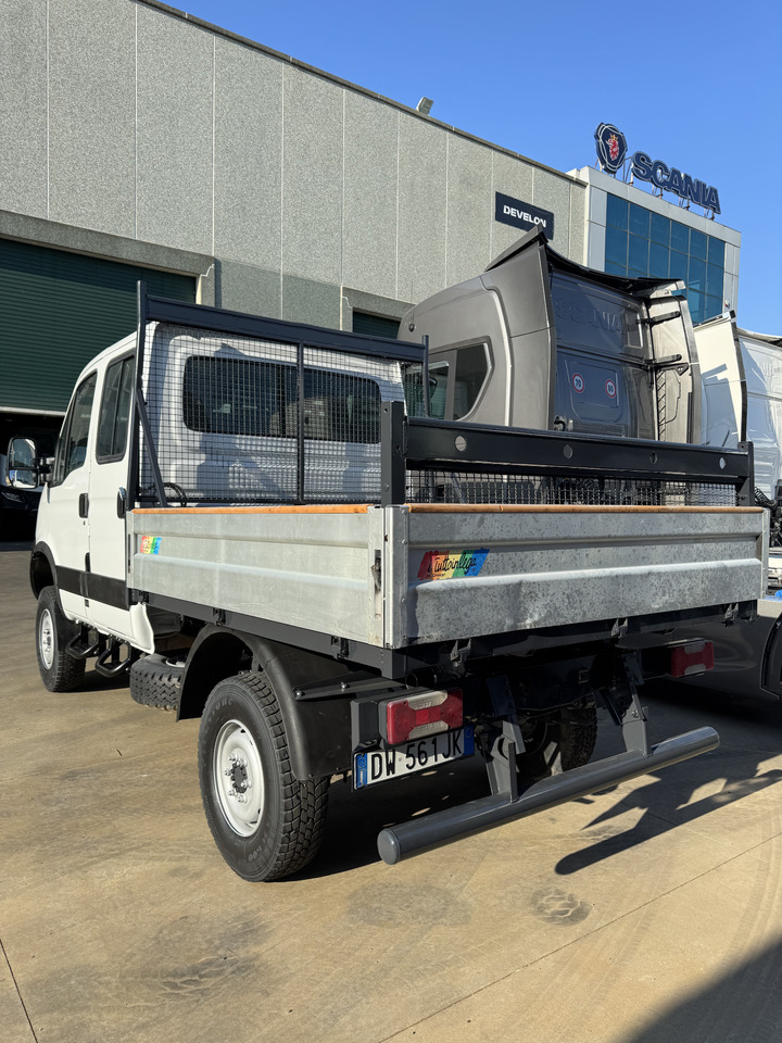 IVECO Daily 4X4 - Fourgon plateau: photos 5 IVECO Daily 4X4 - Fourgon plateau: photos 5