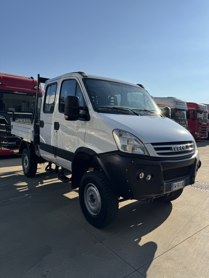 IVECO Daily 4X4 - Fourgon plateau: photos 3 IVECO Daily 4X4 - Fourgon plateau: photos 3