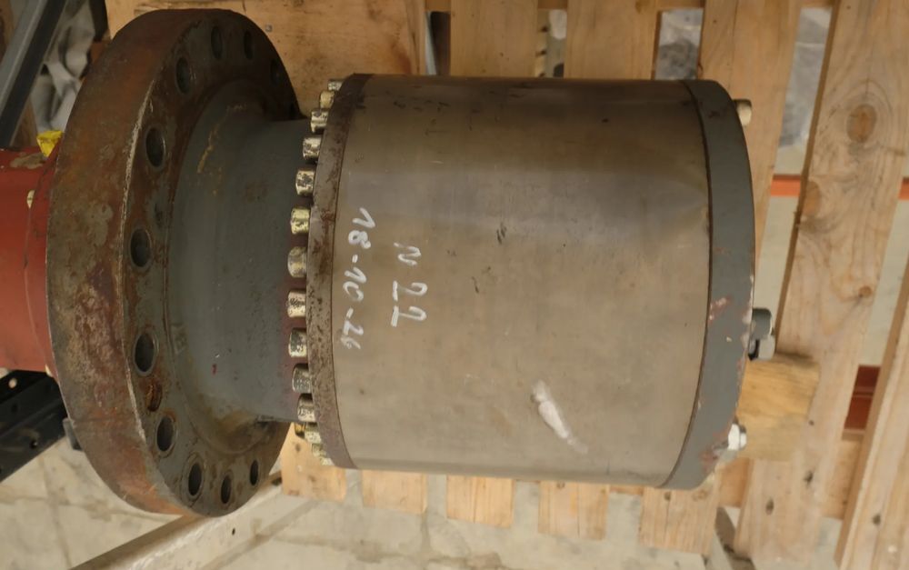 Reduktor obrotu SAT 275/261Liebherr R 906,R916,R922,R924,R926 - Transmission: photos 4 Reduktor obrotu SAT 275/261Liebherr R 906,R916,R922,R924,R926 - Transmission: photos 4