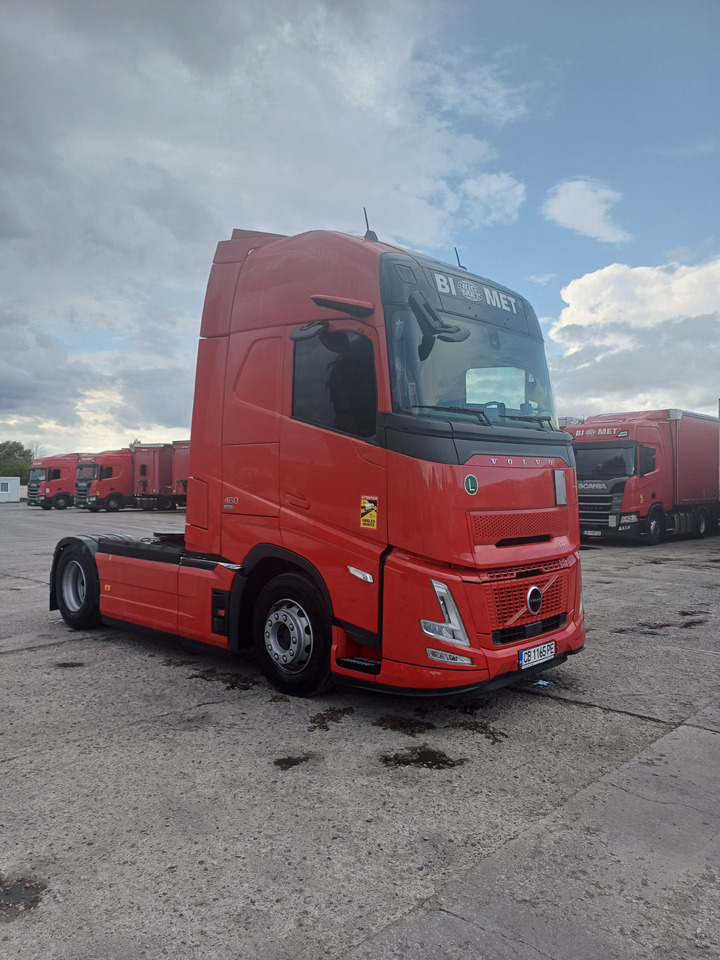 VOLVO FH 460T 4x2T , AERO , 3 PIECES - Tracteur routier: photos 1 VOLVO FH 460T 4x2T , AERO , 3 PIECES - Tracteur routier: photos 1
