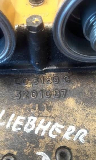 Liebherr obudowa filtrów LO 3189c - Moteur pour Camion: photos 4 Liebherr obudowa filtrów LO 3189c - Moteur pour Camion: photos 4