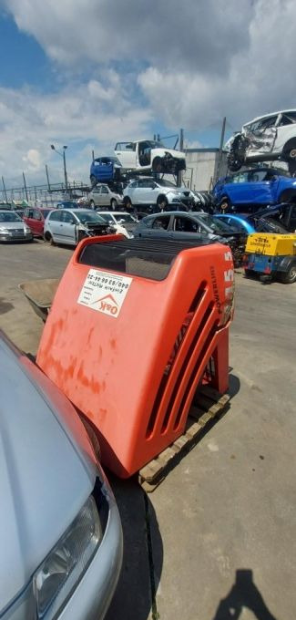 O&K L 15.5 klapa tyl - Carrosserie et extérieur pour Chargeuse sur pneus: photos 3 O&K L 15.5 klapa tyl - Carrosserie et extérieur pour Chargeuse sur pneus: photos 3